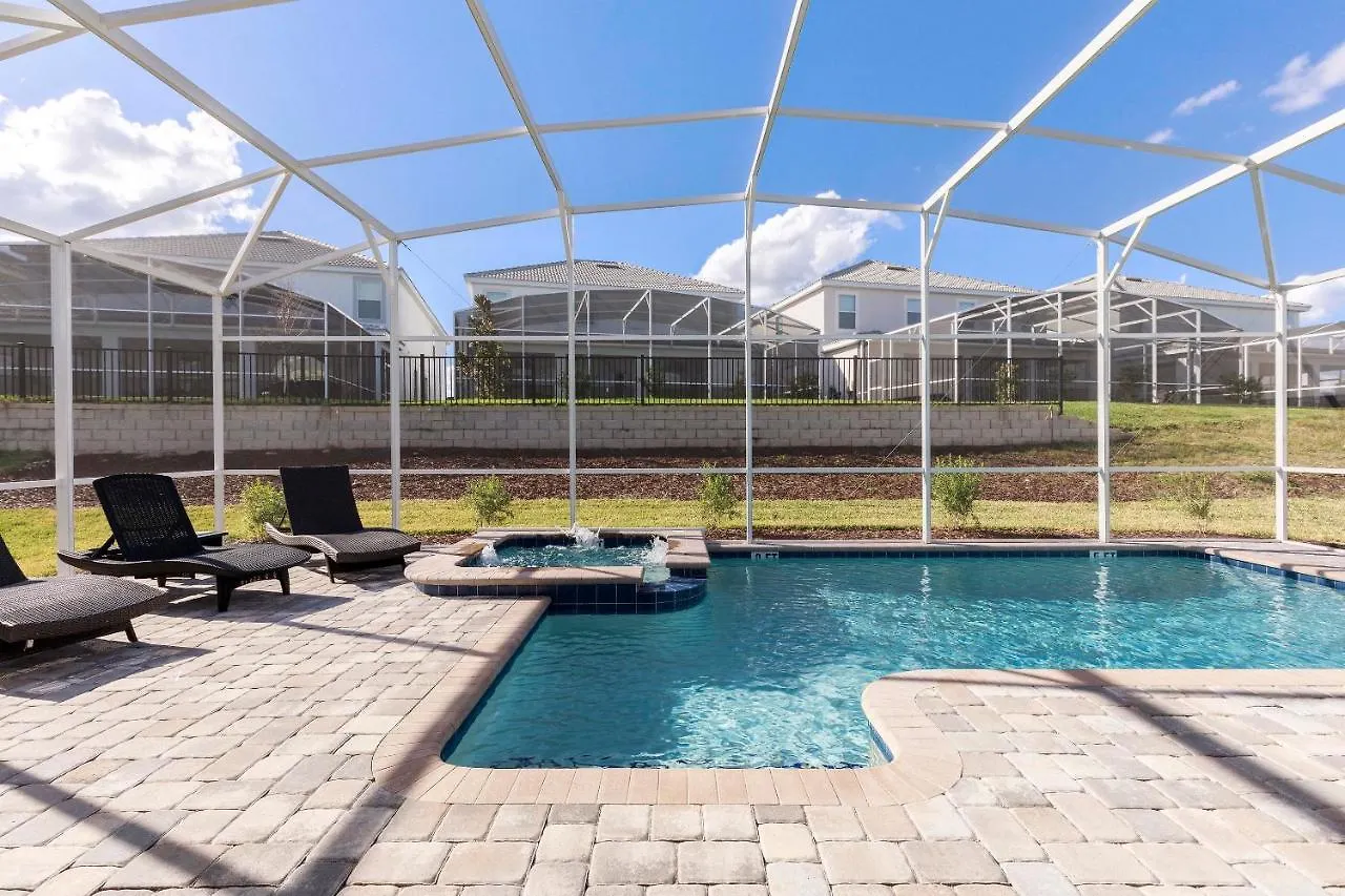 Holiday home Relaxing 6 Bed Pool Home With Game Room Davenport